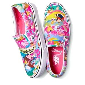 ISO! Vans Alice in wonderland do not buy
